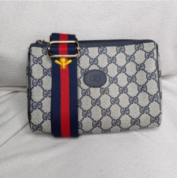 Authentic Vintage Gucci GG Monogram Supreme Clutch Fanny Bum Waist Belt Bag - Picture 3 of 11